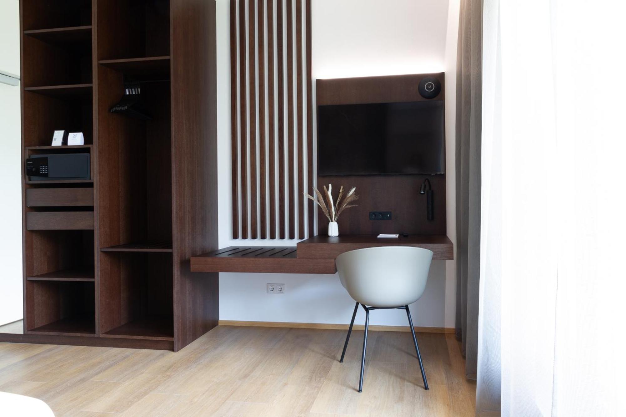 Toploft The Aparthotel Crailsheim Esterno foto
