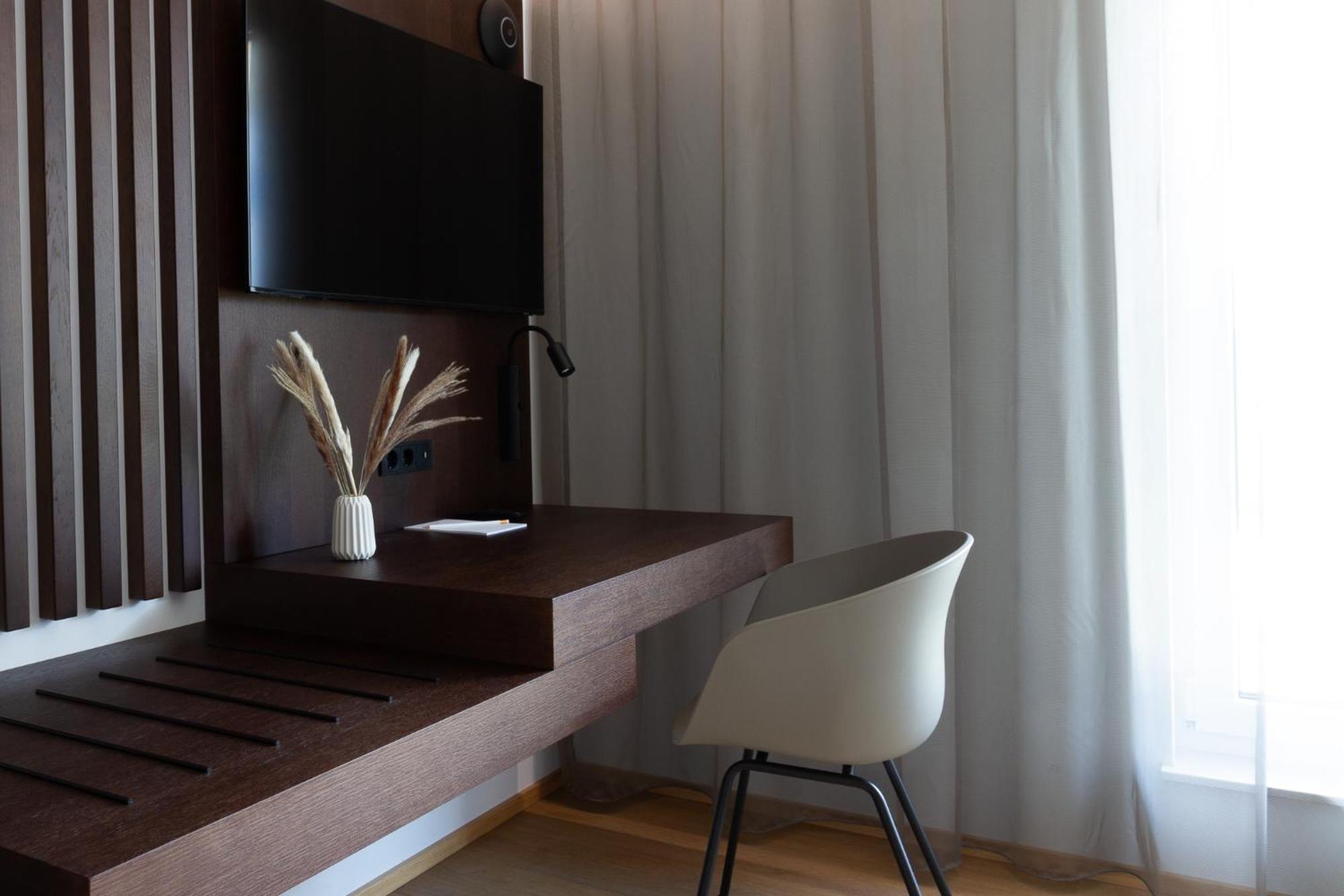 Toploft The Aparthotel Crailsheim Esterno foto