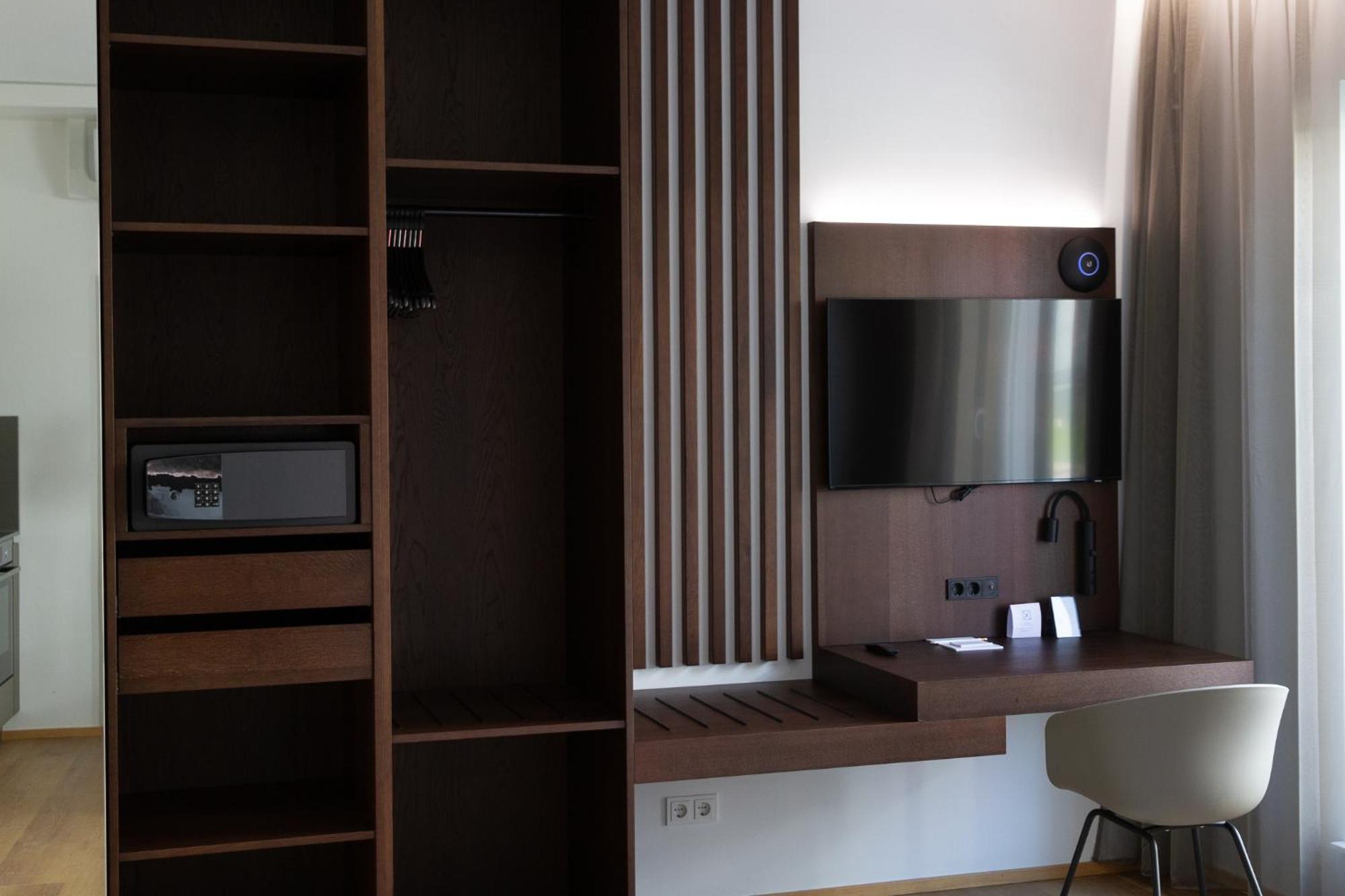 Toploft The Aparthotel Crailsheim Esterno foto